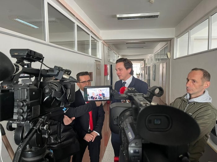 Adrian Dinkl im Presseinterview, Nord-Mazedonien